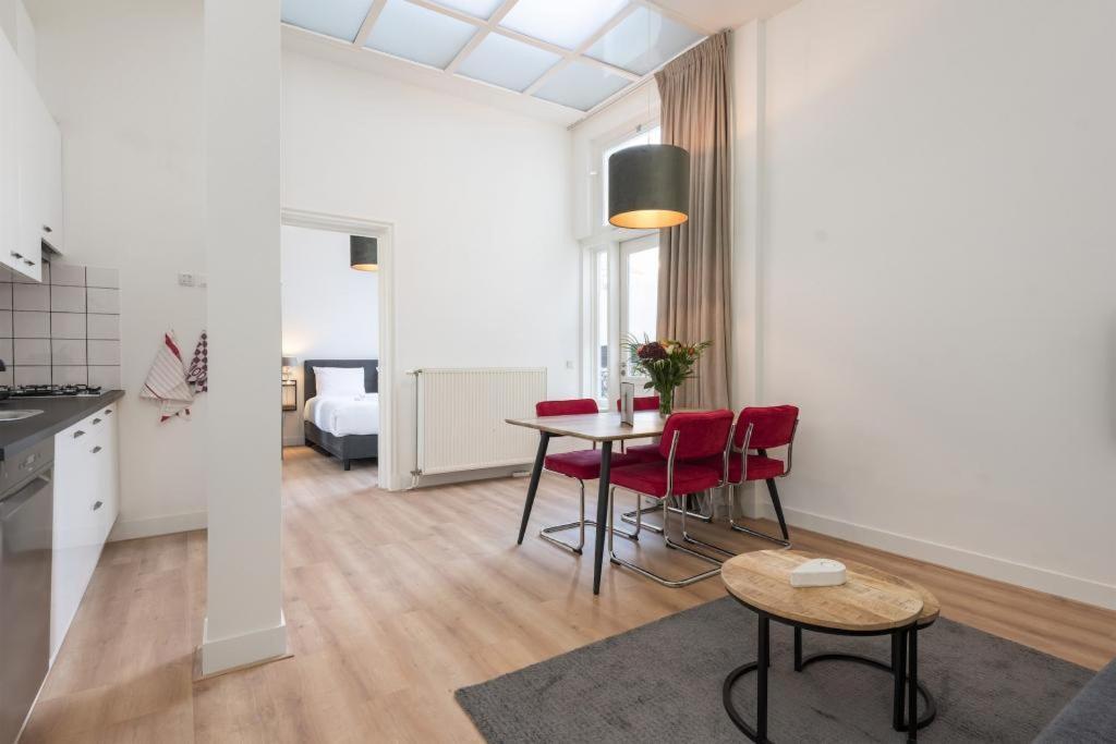 Stayci Serviced Apartments Central Station Гаага Екстер'єр фото
