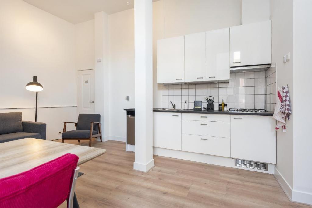 Stayci Serviced Apartments Central Station Гаага Екстер'єр фото
